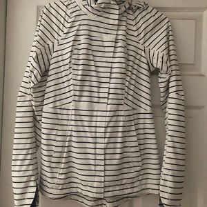 Lululemon Run on the Rain Jacket